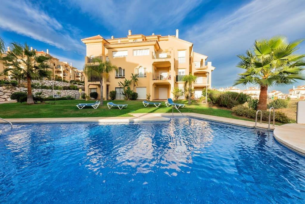 Ground Floor Apt In Atalaya ミハス エクステリア 写真