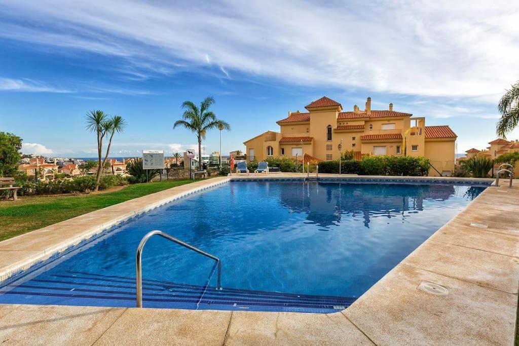 Ground Floor Apt In Atalaya ミハス エクステリア 写真