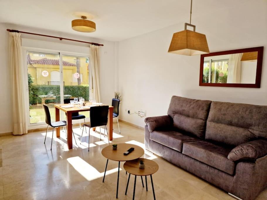 Ground Floor Apt In Atalaya ミハス エクステリア 写真