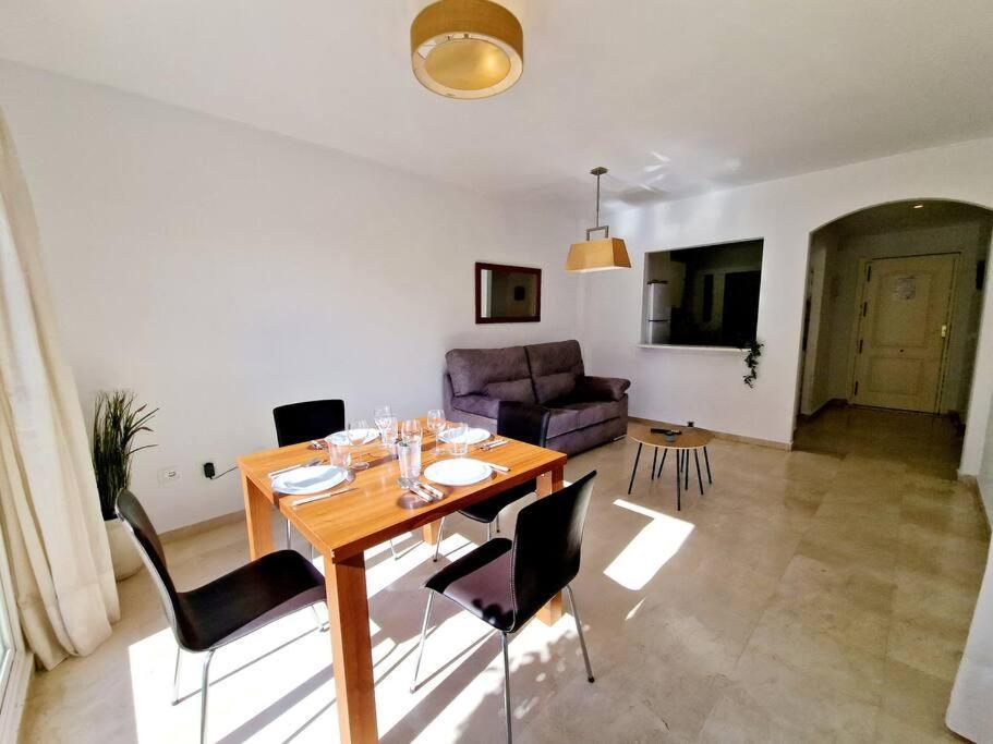 Ground Floor Apt In Atalaya ミハス エクステリア 写真