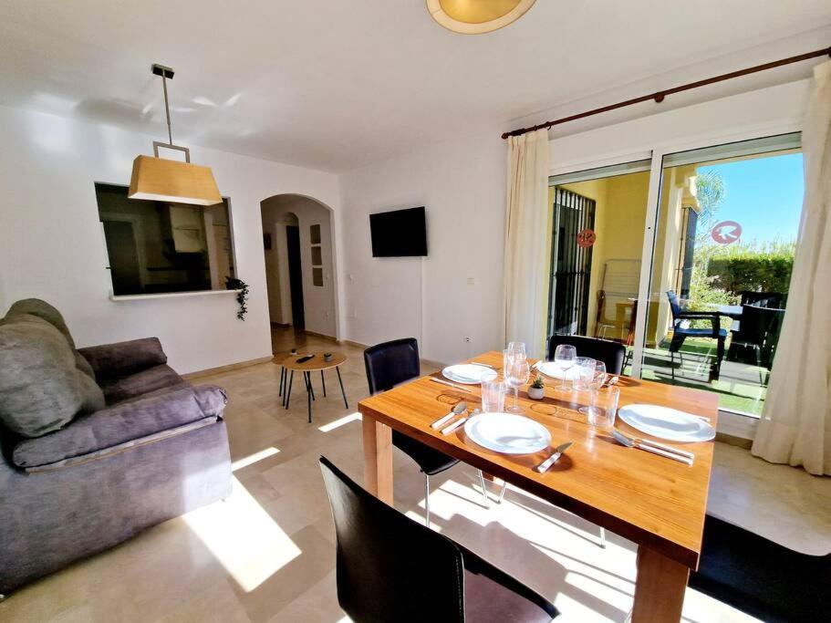 Ground Floor Apt In Atalaya ミハス エクステリア 写真