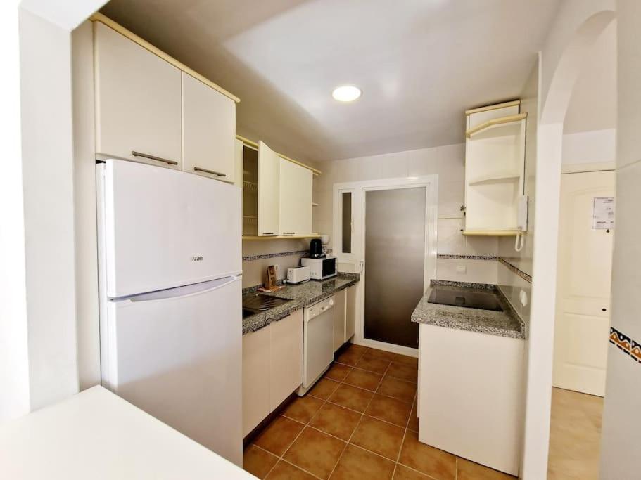 Ground Floor Apt In Atalaya ミハス エクステリア 写真